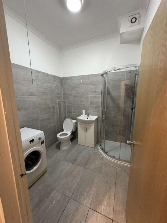 37,Northbrook Road