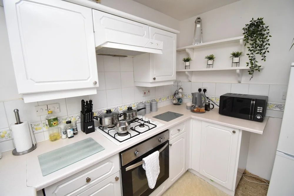 Chique Properties - Forrabury House