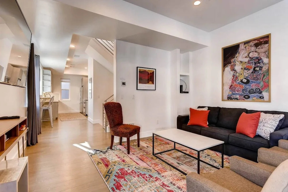The Highland Square Experience Lohi Townhome With Hot Tub