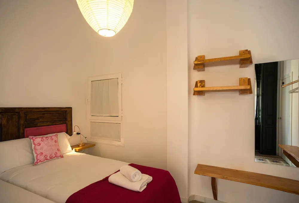 Eva Recommends Gerona I