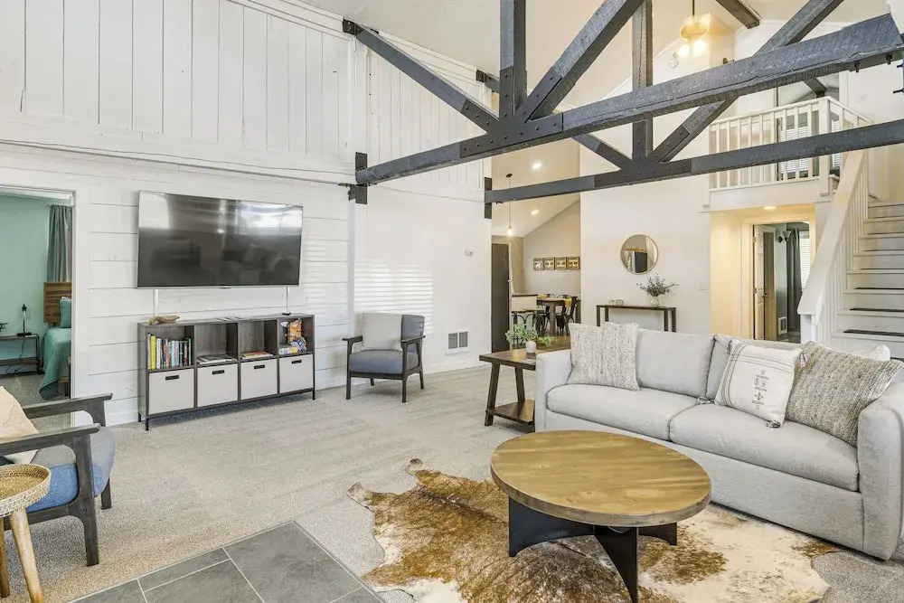 Centrally Located Pinedale Vacation Rental
