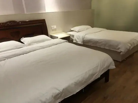 Stylish Jing Ethnic Homestay (Golden Beach on Wanwei Island)