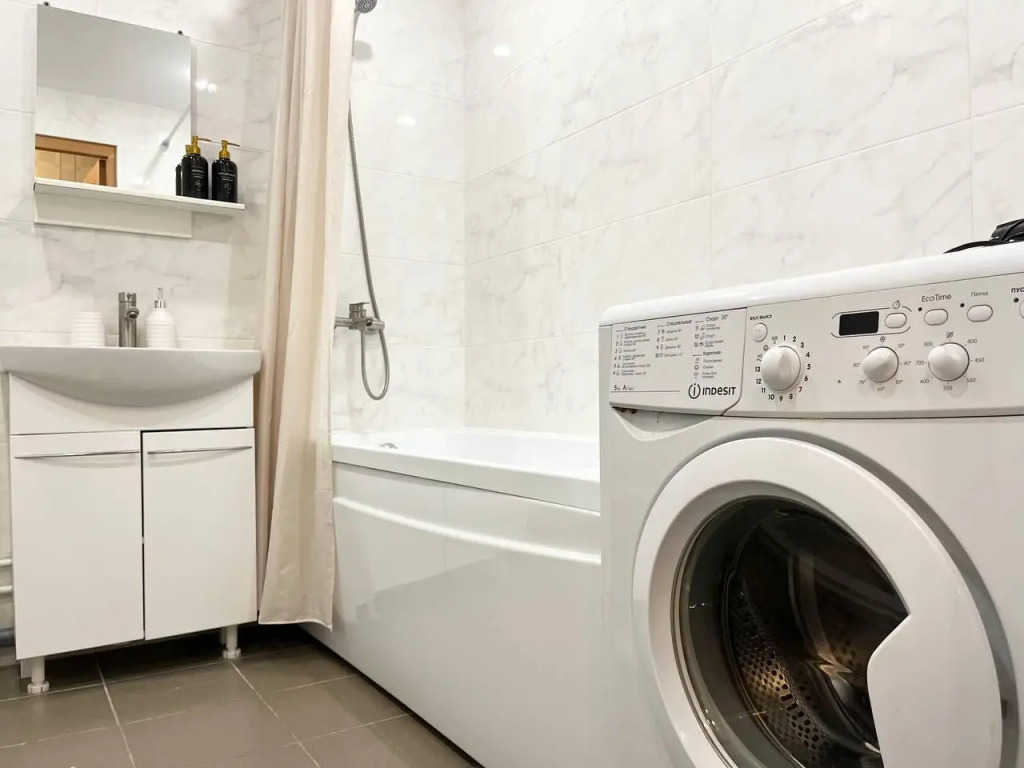 Romlex Apartments (Ромлекс) на улице Судоремонтная