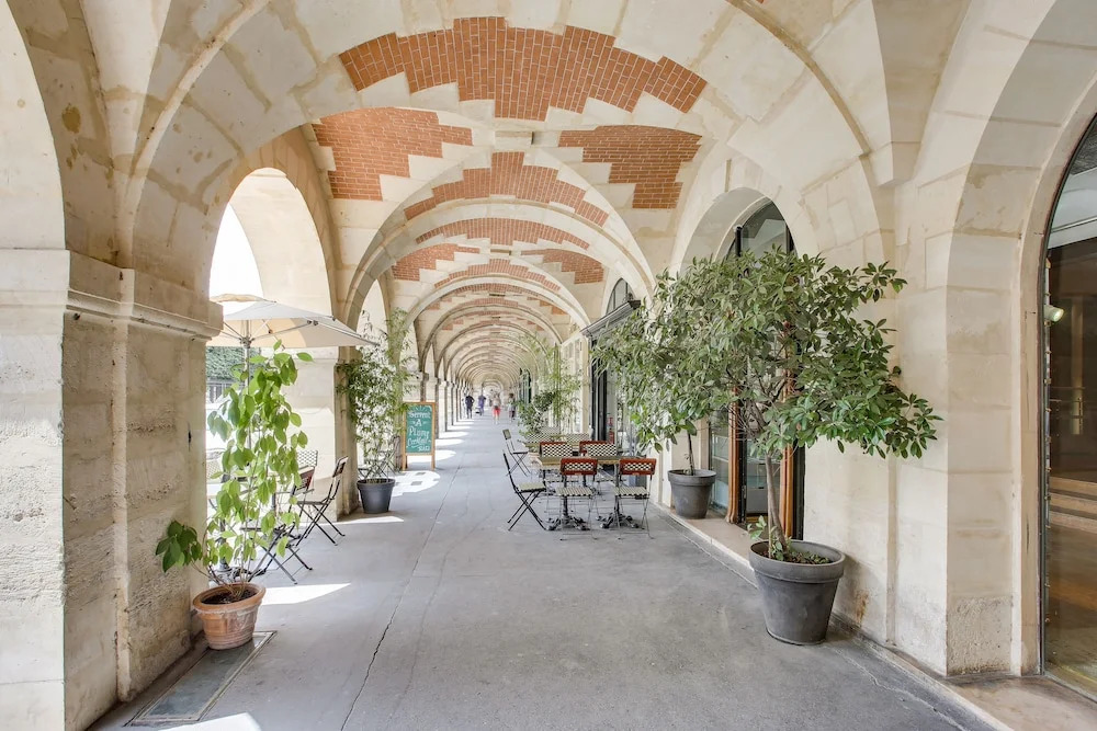Appart 5p - Place des Vosges by Weekome