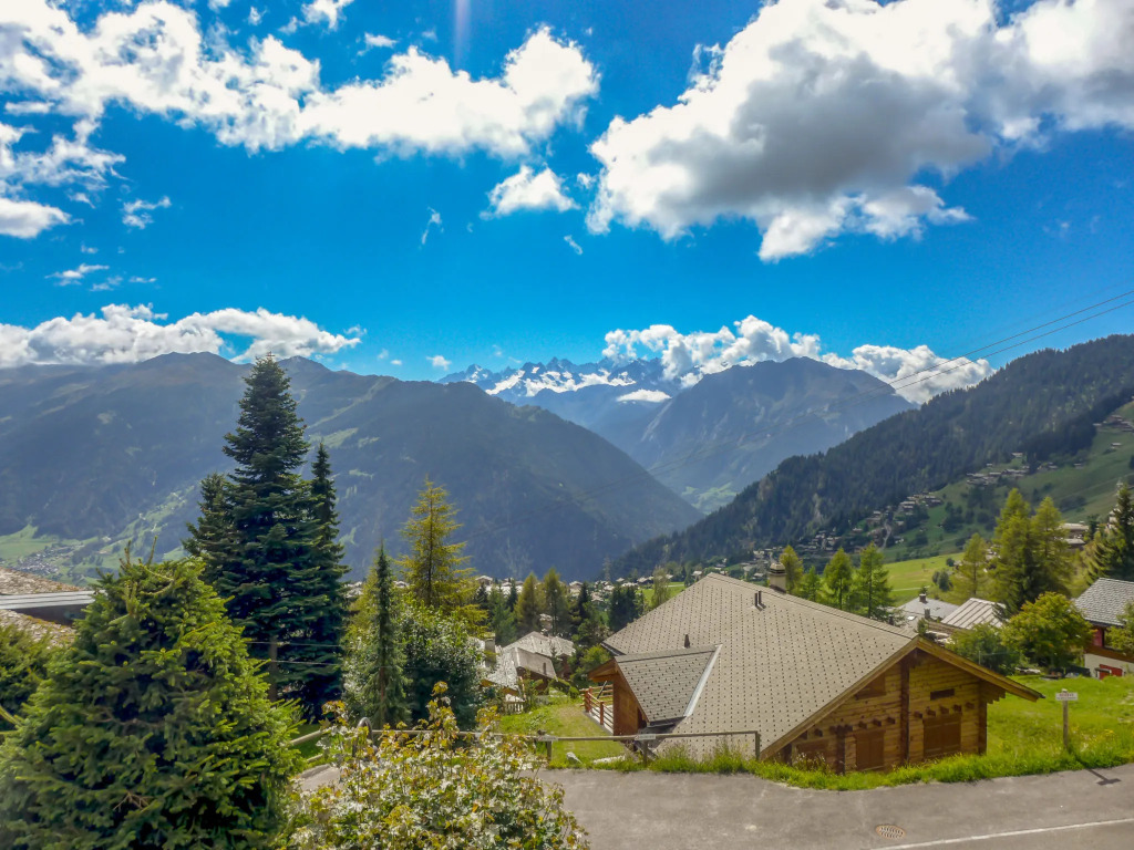 Chalet Biquinou by Interhome