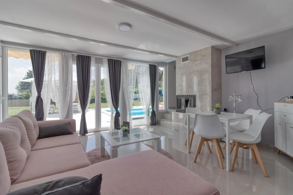 Bungalow Lux