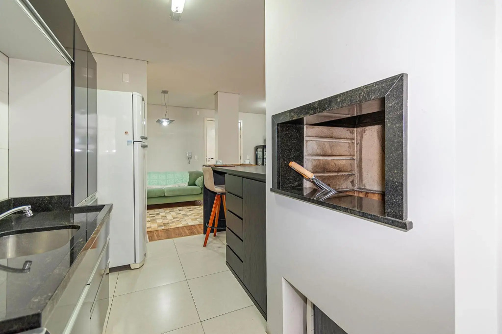 Incrível apartamento a 500m da Rua Coberta