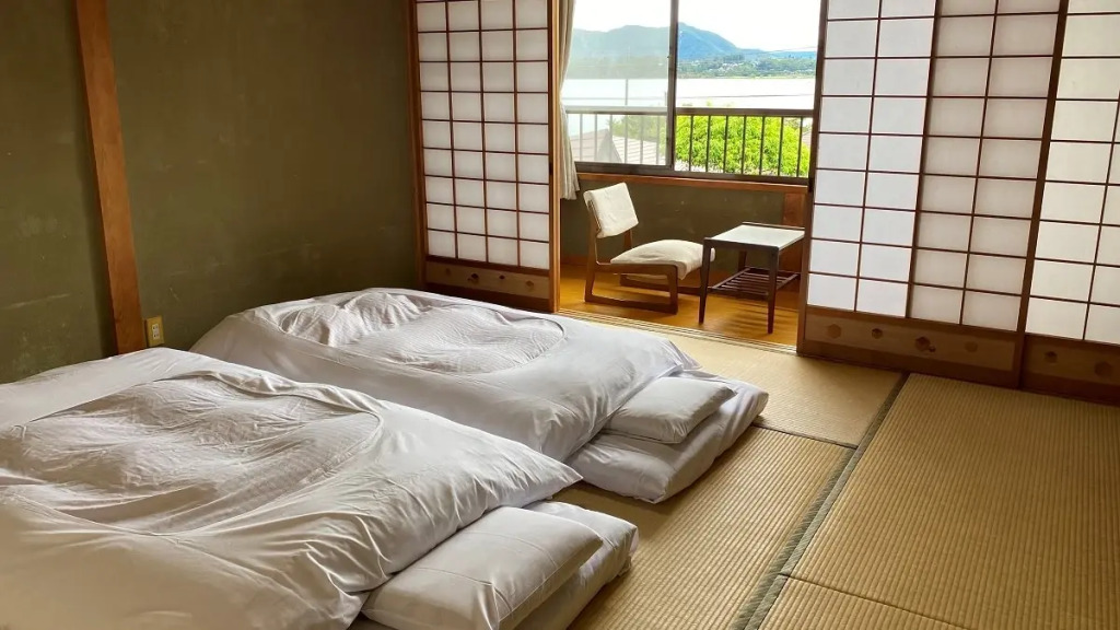 Nagahama Ryokan