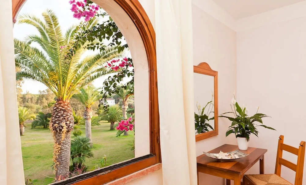 Classical Residence Baia Delle Palme 2 Bedroom Num1227