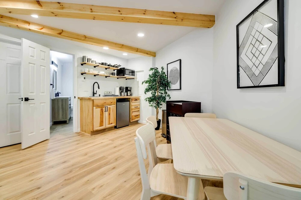 Private Deck & Grill: Pocono Pines Retreat!