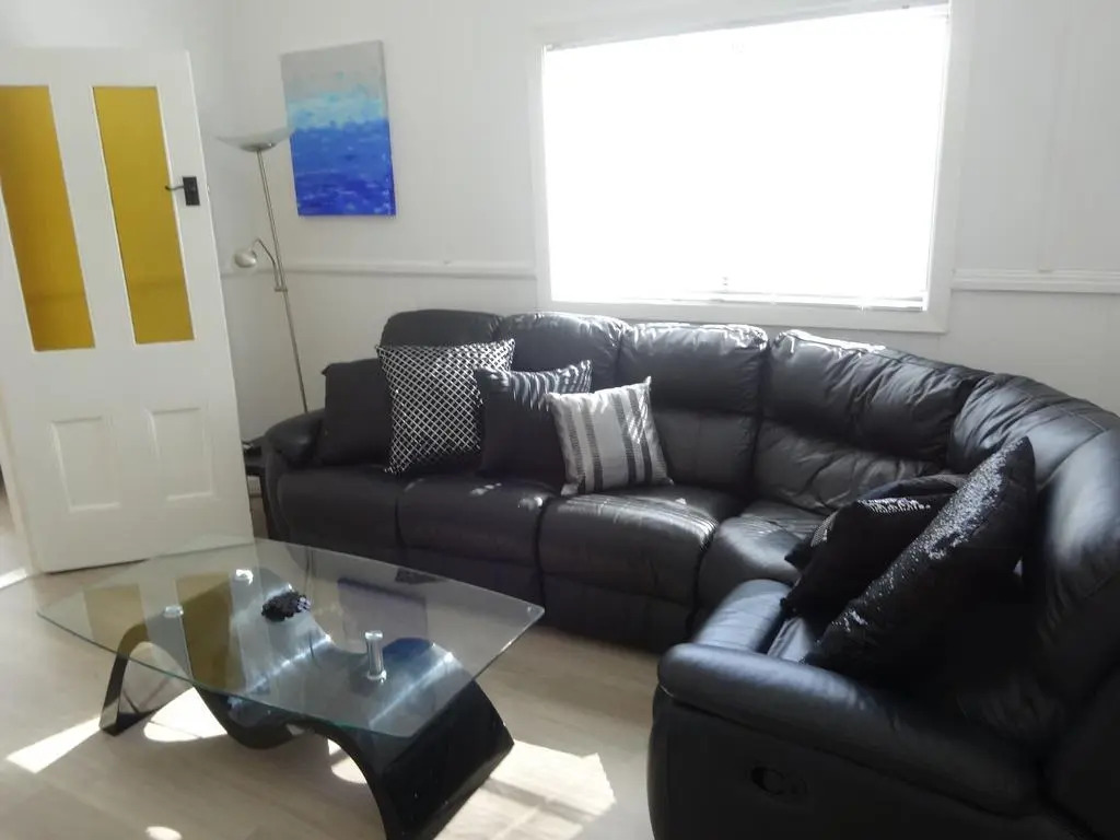 Waterside Retreat at Blacksmiths Beach - Swansea Channel