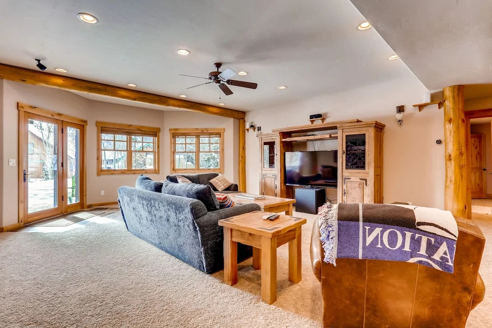 The Reserve House 6 Bedrooms 4.5 Bathrooms Home