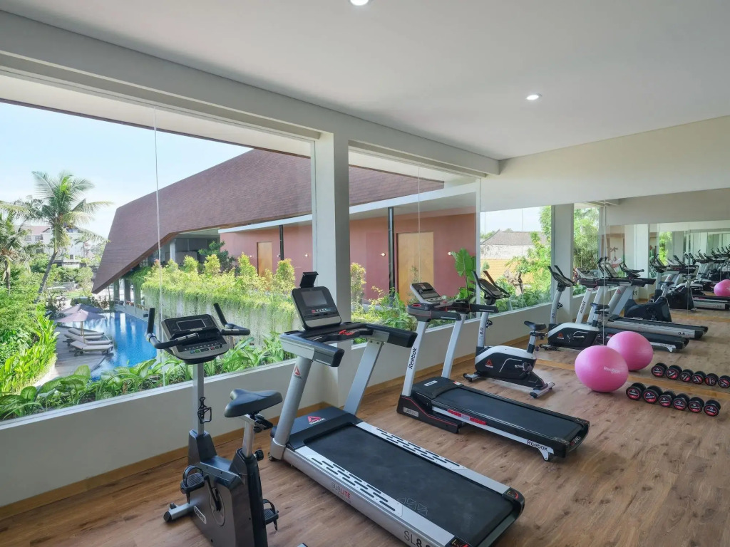 Kayumas Seminyak Resort
