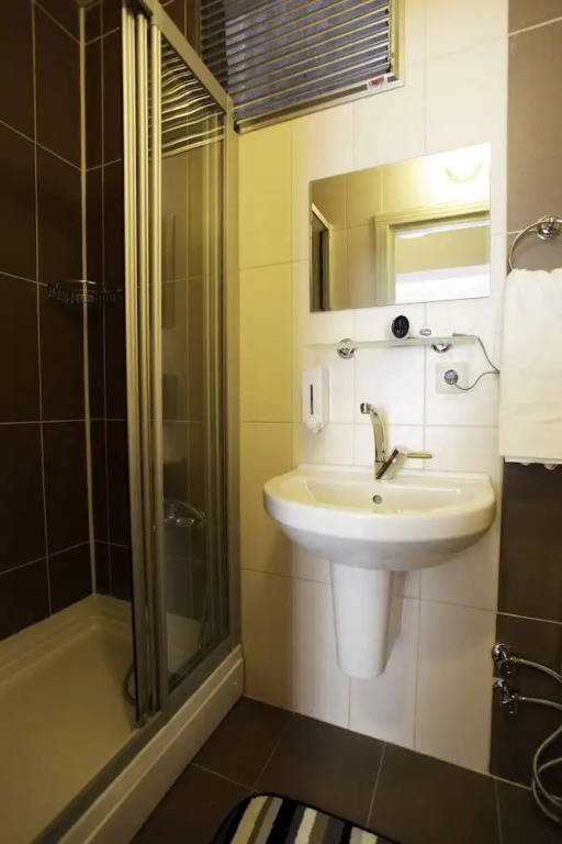 Alsancak City Hostel