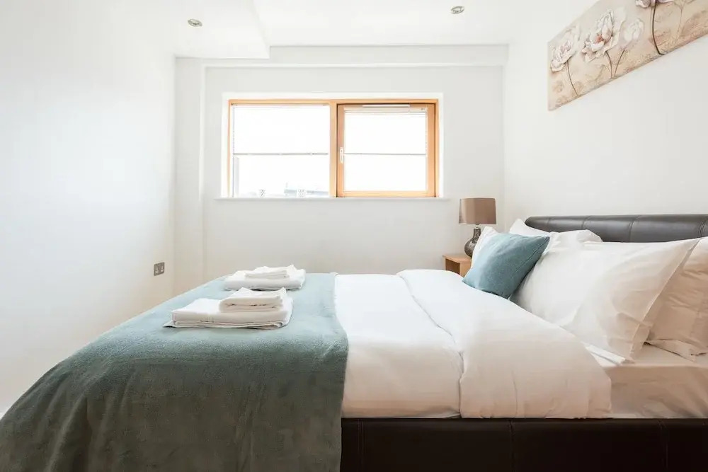 Platinum Apartment next to London Bridge 9995