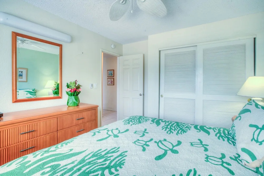 Kona Reef F11 - 1 Br Condo