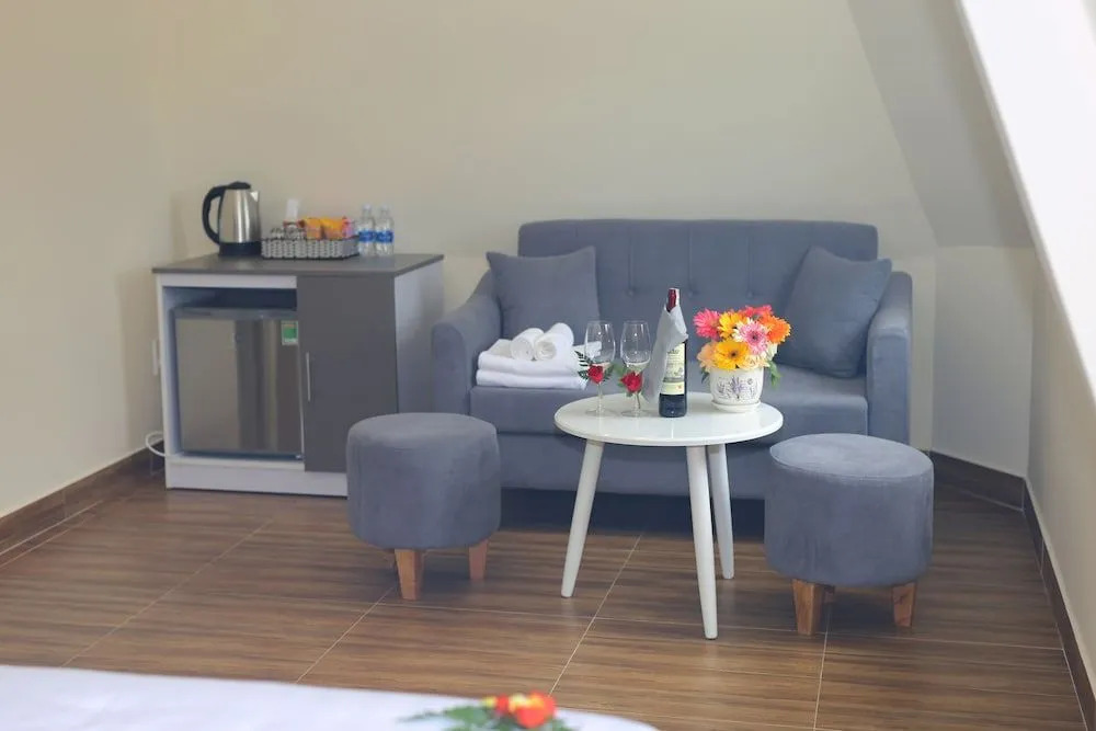 Relax Hotel And Coffee