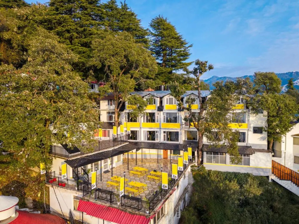 The Hosteller Dalhousie, Mall Road