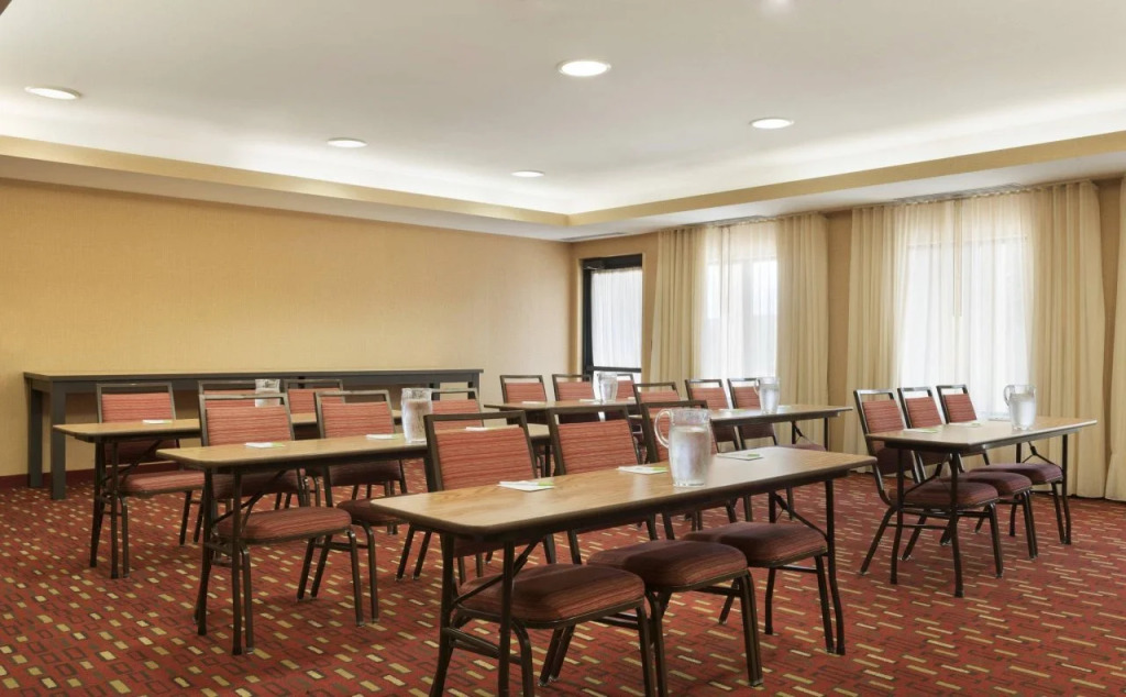Courtyard by Marriott Peoria
