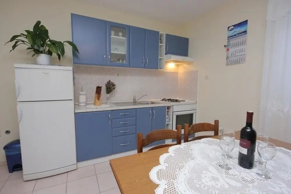 Zoki - Great Location Close to the sea - A2 Plavi