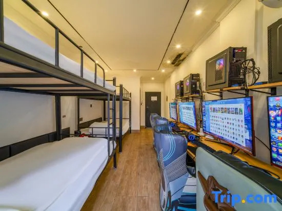 Nanchang Starry Sky E-sports Hotel (High-tech Avenue Subway Station Branch)