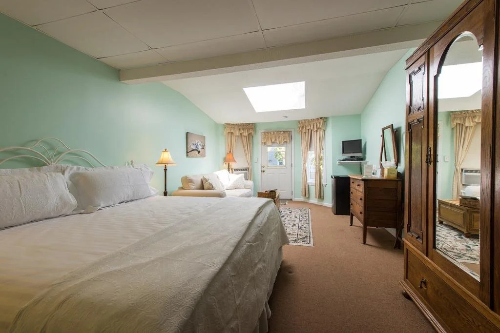 Hanover House Inn