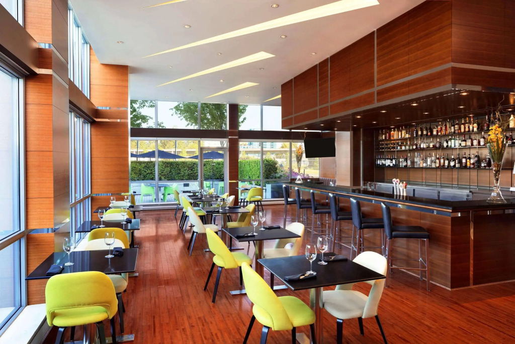 The Westin Wall Centre, Vancouver Airport