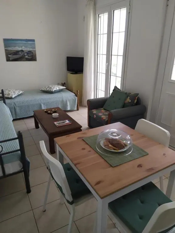 Red Rock and View Leonidio maisonette studio