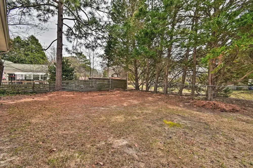Fayetteville Vacation Rental w/ Sunroom & Yard