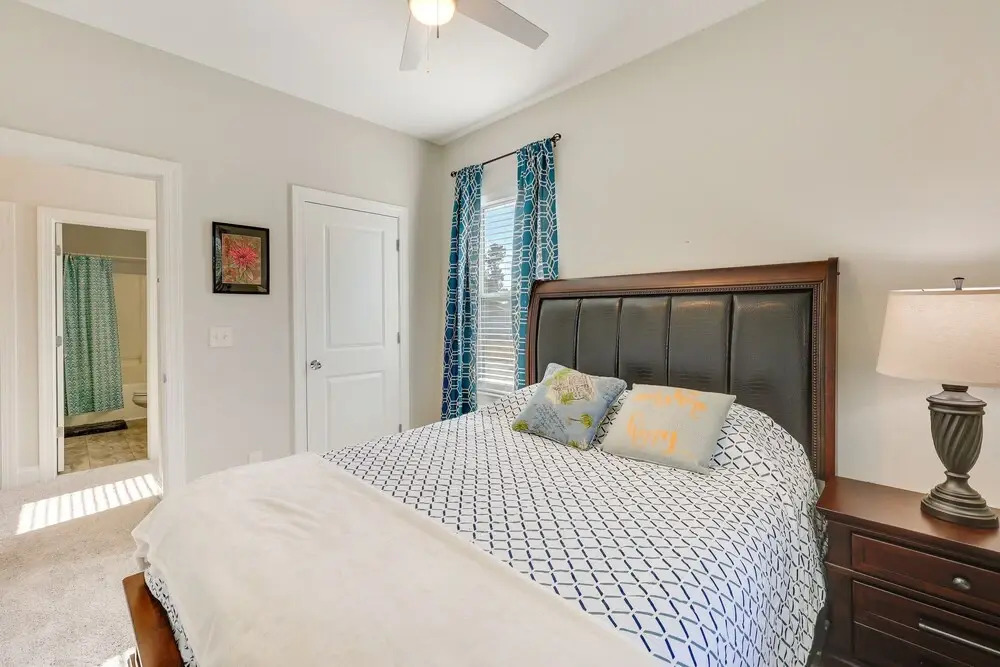 Pet-friendly Wilmington Home - 2 Mi to Riverwalk