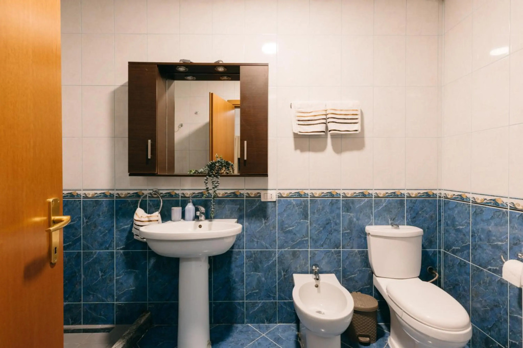 Rs place 1-bedroom apartment with free parking