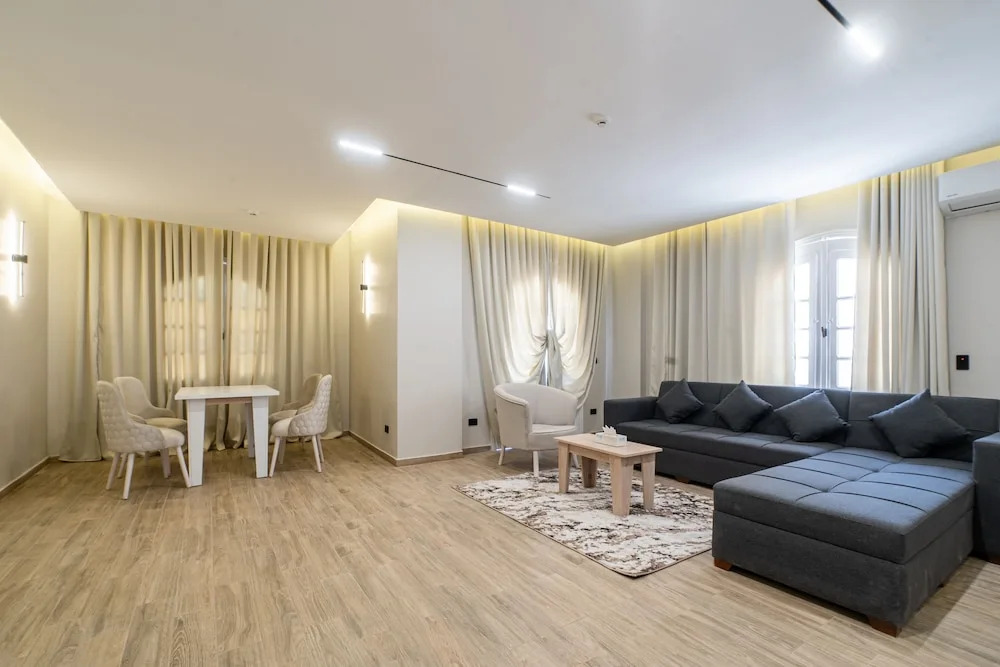 Golden House-التجمع الخامس