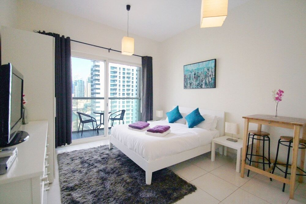 Marina View - Studio Apartment - MSG 8720
