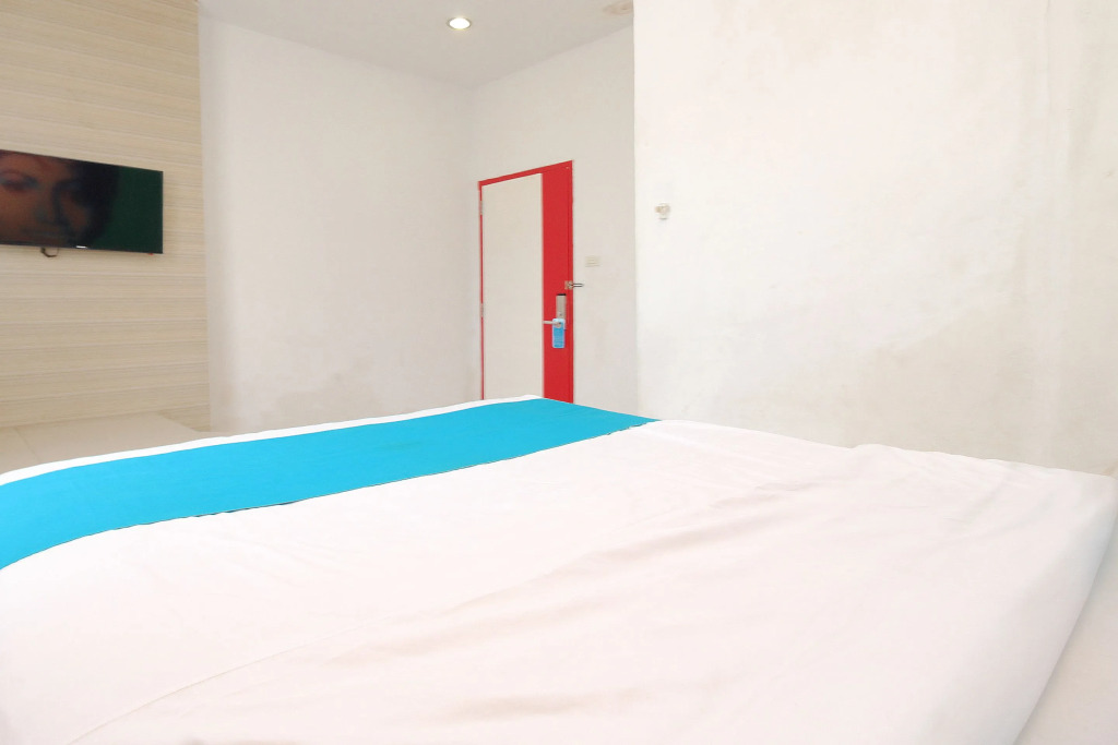 Airy Eco Tampan HR Soebrantas KM 12.5 Pekanbaru
