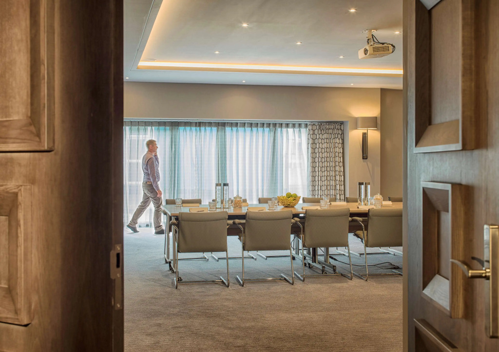 Boulevard Hotel