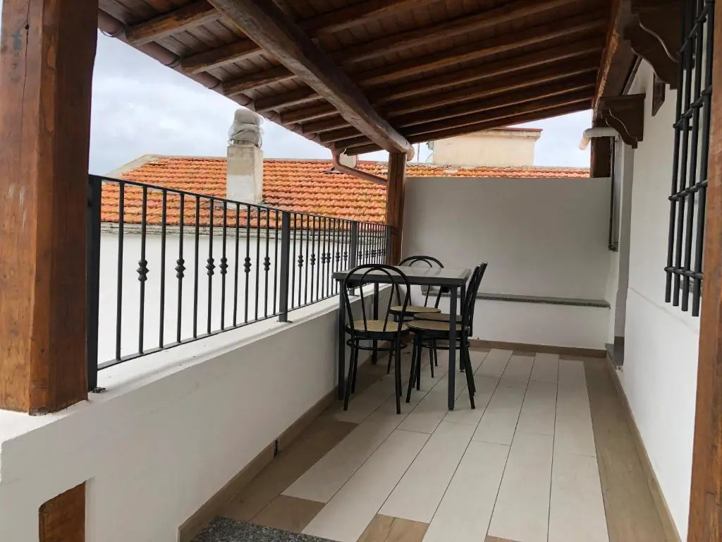 Casa indipendente su due livelli in Liguria-vista mare 6-7 Posti