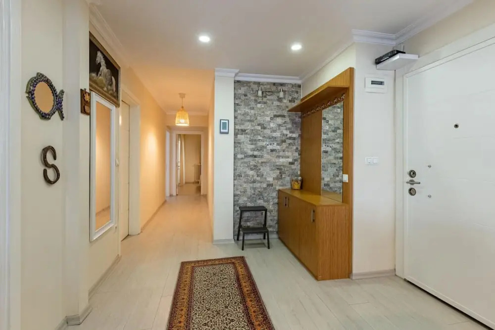 Pleasant Flat with Balcony in Moda Kadikoy