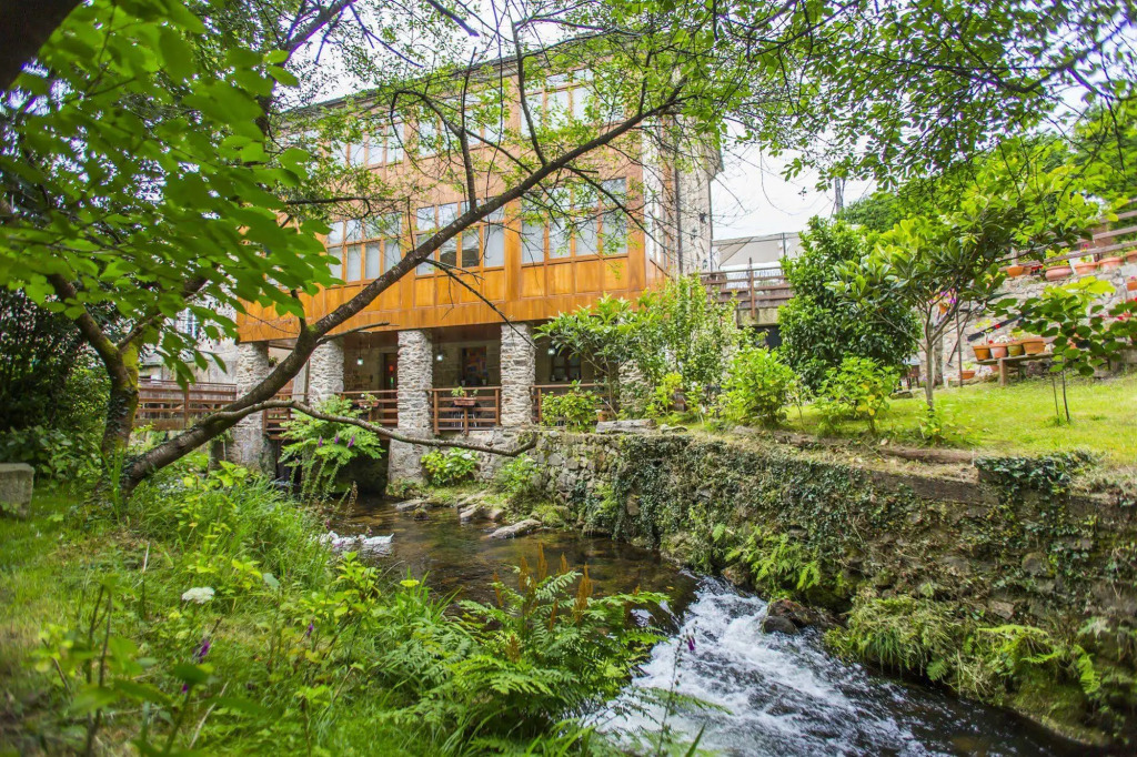Hotel Rústico Anatur