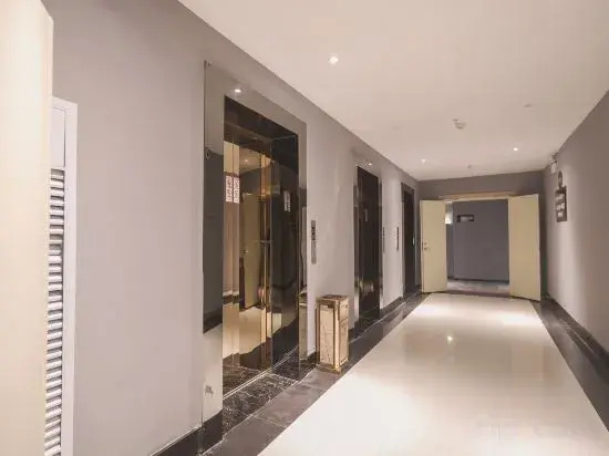 Liza Hotel