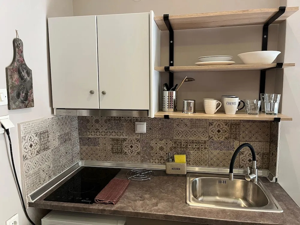 Room-beautiful Bedroom for 4 People in L