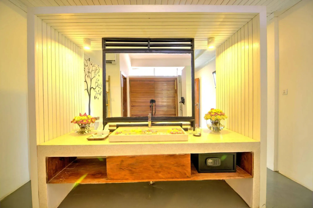 La Residence Blanc DAngkor