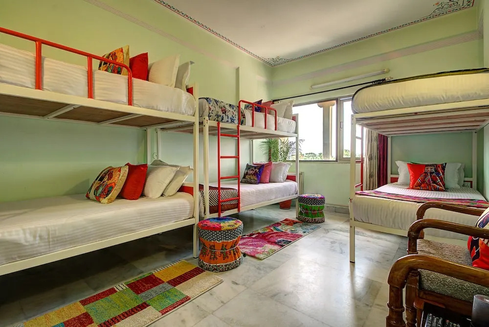 Hostel Genie