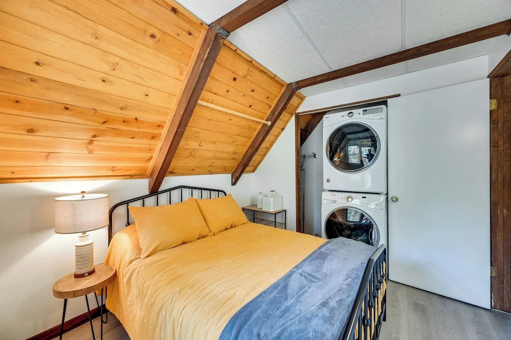 Deck & Grill: A-Frame Cabin in Munds Park