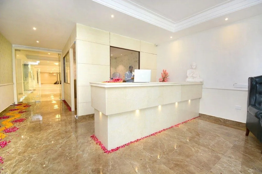 Capital O 37234 Reejas Inns N Suites