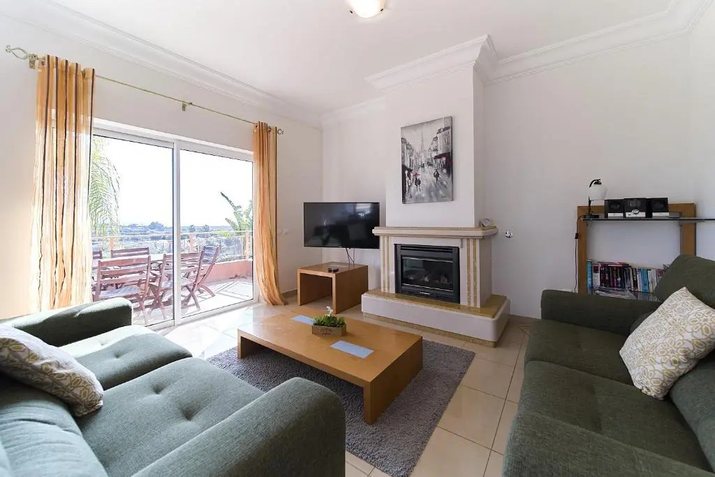 812 Quinta Marina