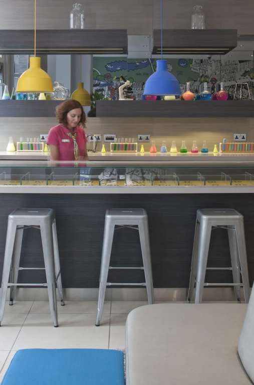 Heeton Concept Hotel - Kensington London