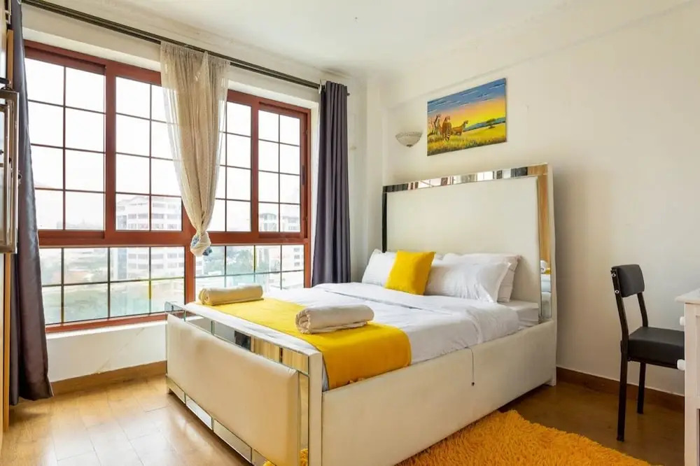 Skyline Apartment 3 Bedroom with SQ-801