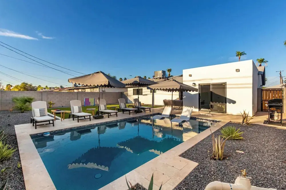 New Casa Del Rey Newly Updated Pool Backyard Bliss