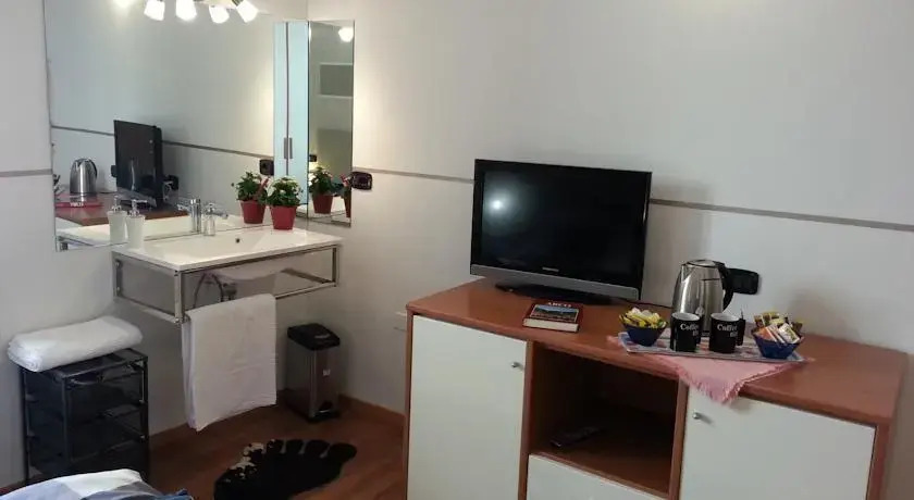 B&B Studios Gardarco