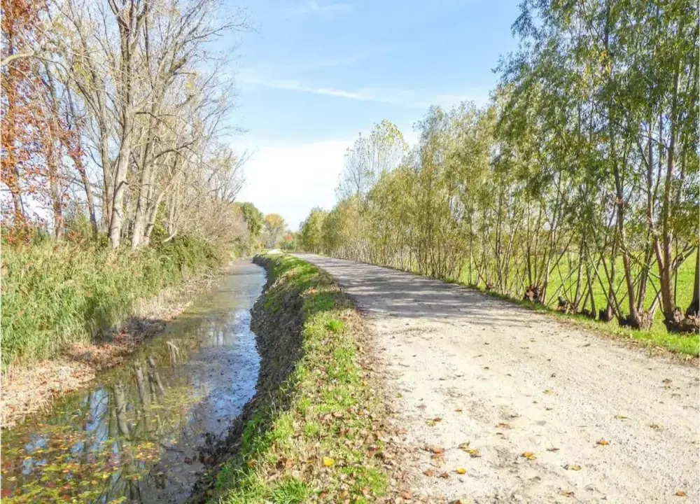 Holiday countryside home with swimming pool, sauna Less than 20km from the sea